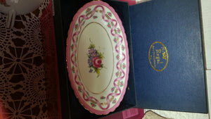 Fine pink and white oval dish