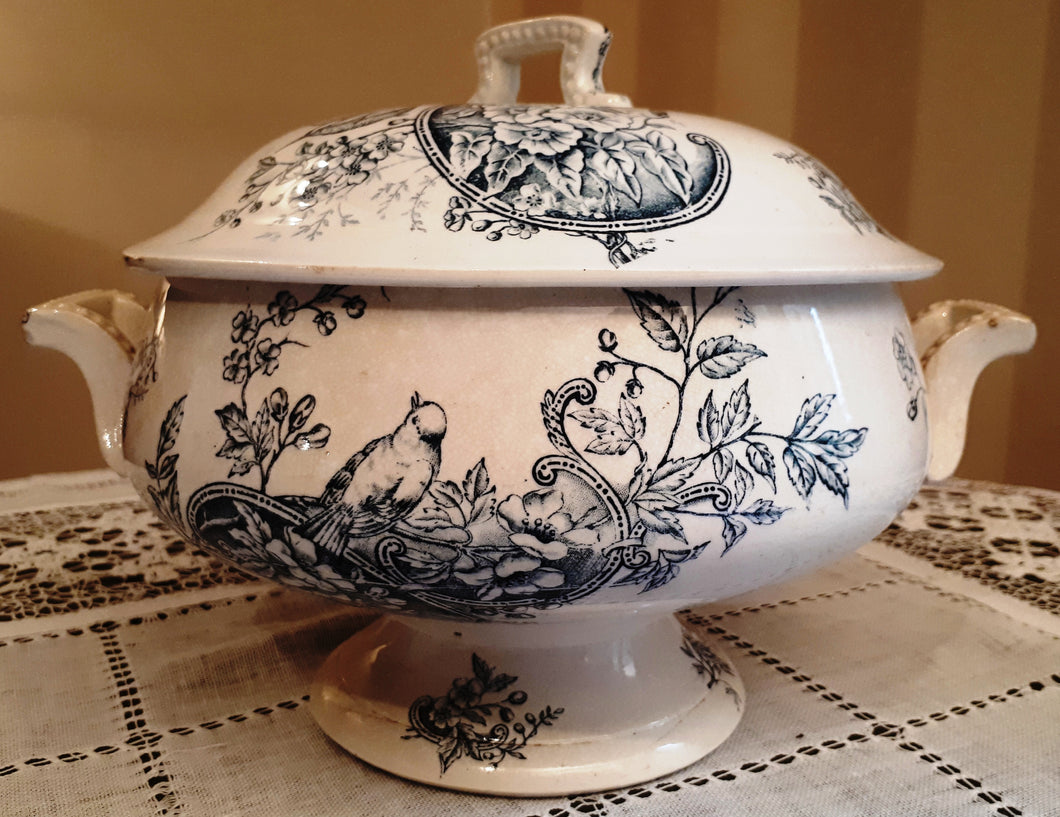 Soup tureen bird and flowers